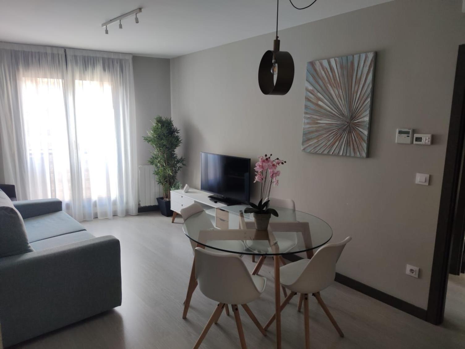 Eh - Apartamentos Heroismo Сарагоса Екстериор снимка